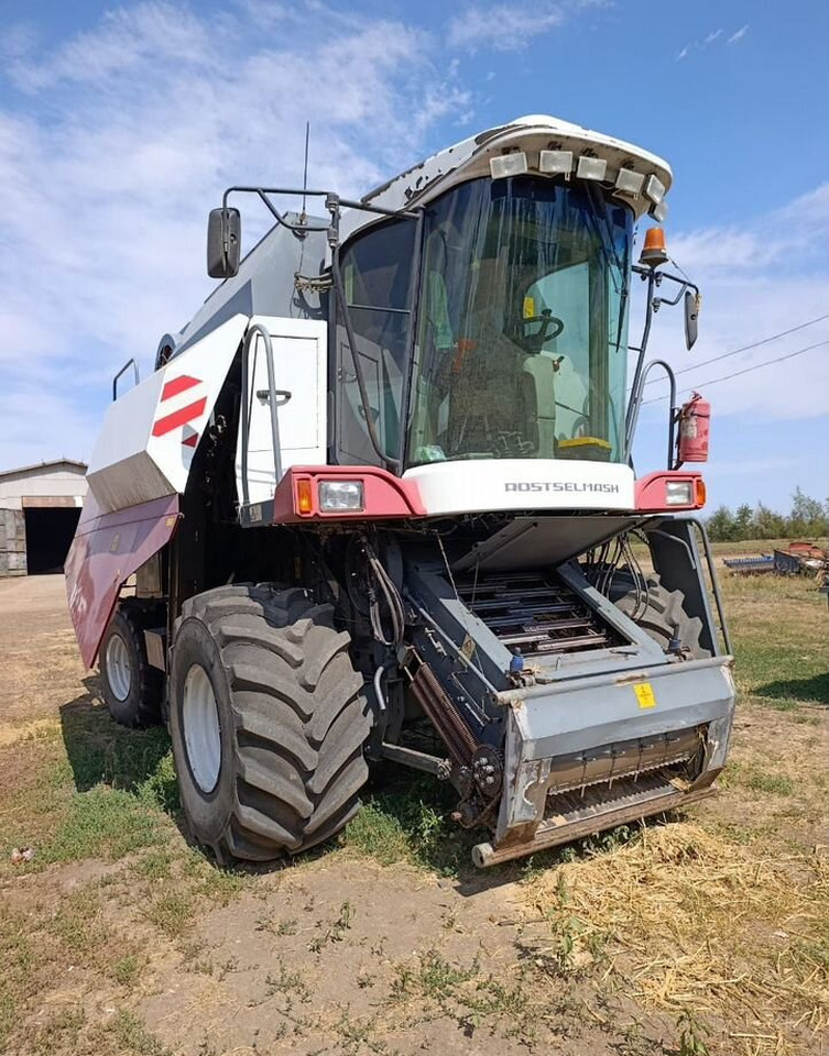 Ростсельмаш Vector 410 - Другая техника: фото 1 Ростсельмаш Vector 410 - Другая техника: фото 1