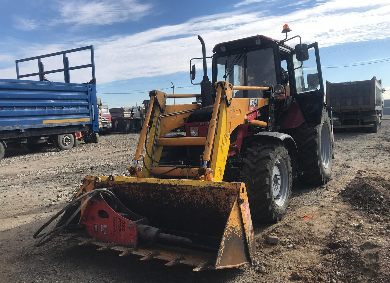 Экскаватор-погрузчик ДОРЭЛЕКТРОМАШ ДЭМ-1145 - Экскаватор-погрузчик: фото 3 Экскаватор-погрузчик ДОРЭЛЕКТРОМАШ ДЭМ-1145 - Экскаватор-погрузчик: фото 3