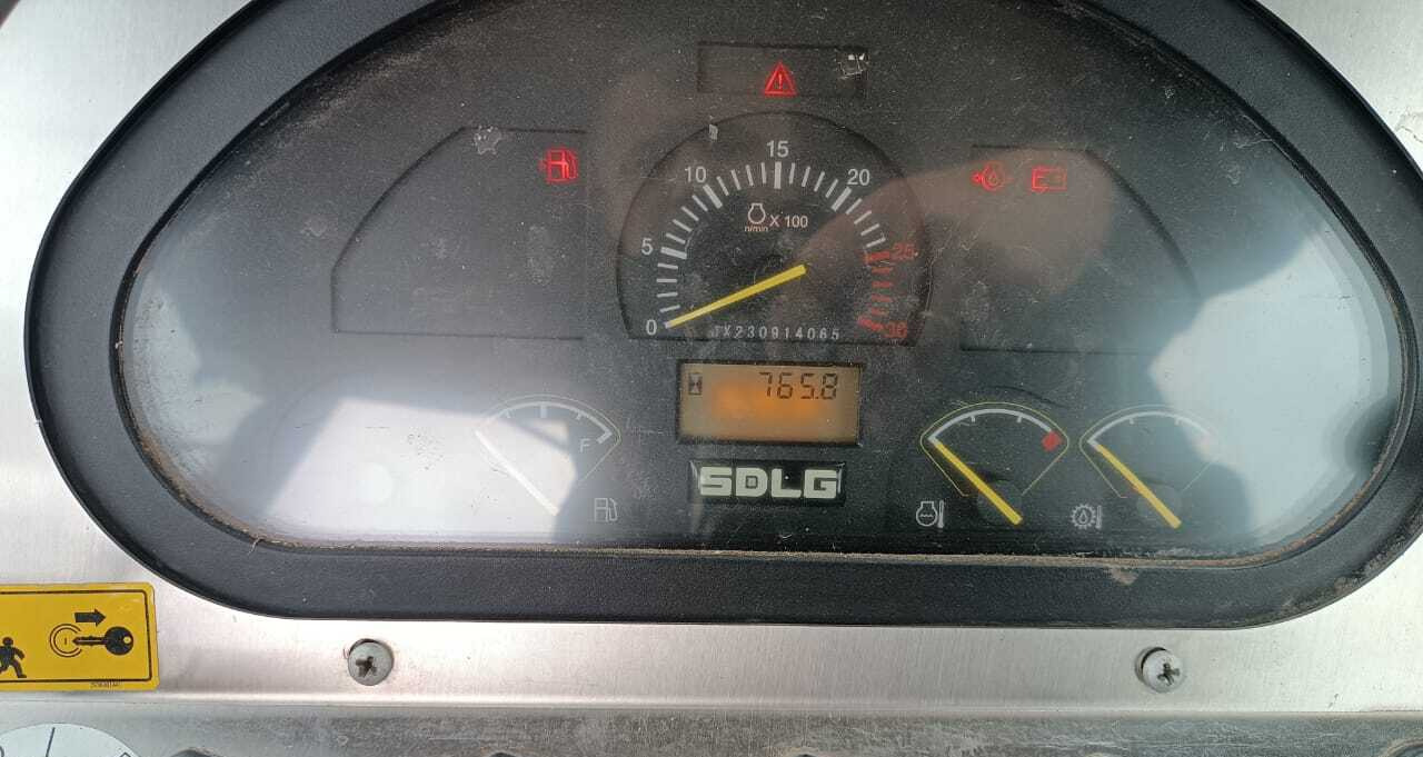 Экскаватор-погрузчик Экскаватор-погрузчик LGCE B877F: фото 8