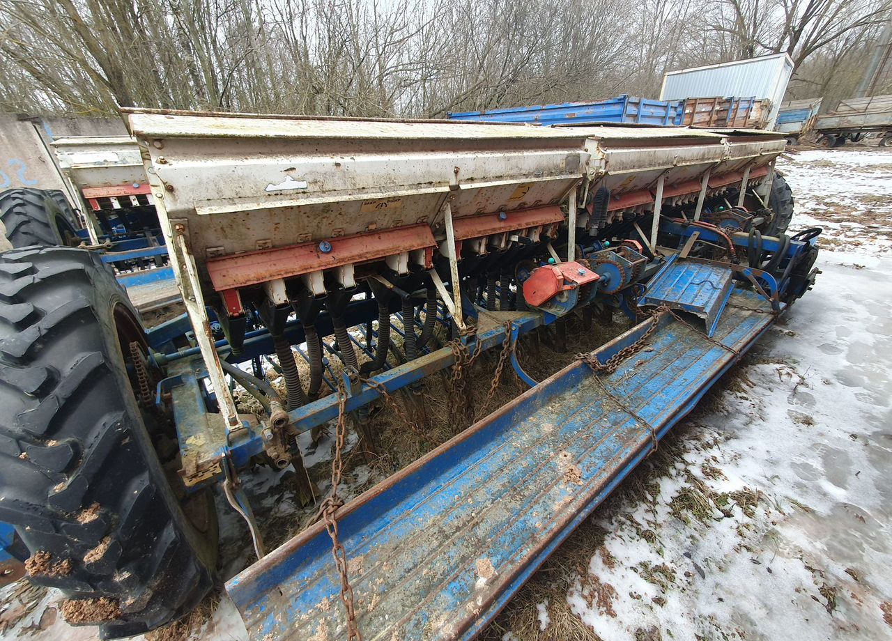 Эльворти (Червона Зирка) Астра СЗ-5.4 - Сеялка: фото 2 Эльворти (Червона Зирка) Астра СЗ-5.4 - Сеялка: фото 2