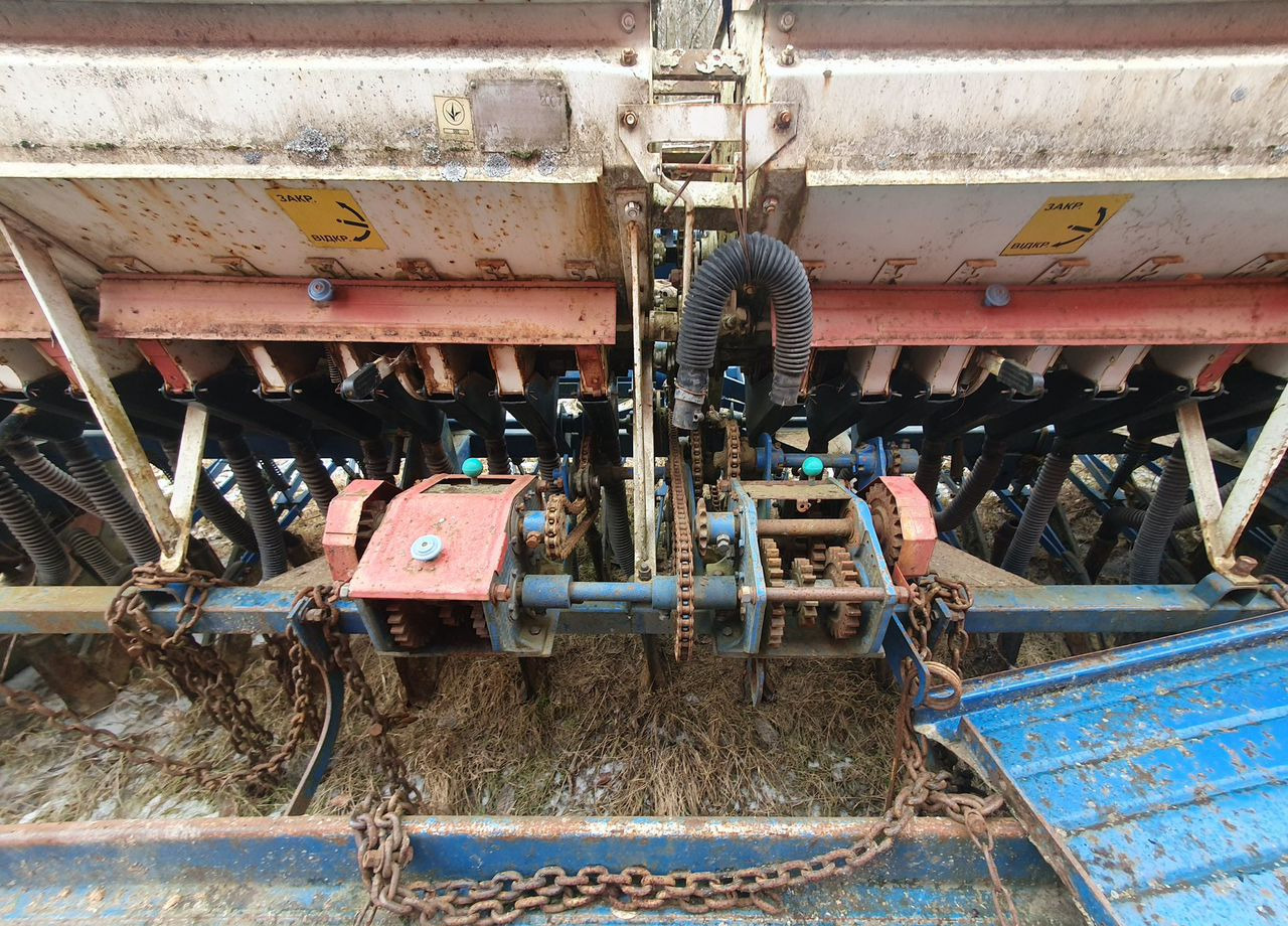 Эльворти (Червона Зирка) Астра СЗ-5.4 - Сеялка: фото 4 Эльворти (Червона Зирка) Астра СЗ-5.4 - Сеялка: фото 4