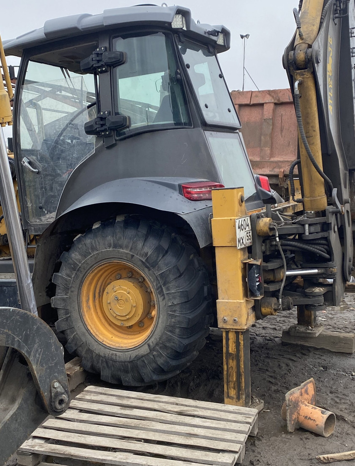 Фронтальный погрузчик KYLOTON MR22 - Экскаватор-погрузчик: фото 5 Фронтальный погрузчик KYLOTON MR22 - Экскаватор-погрузчик: фото 5