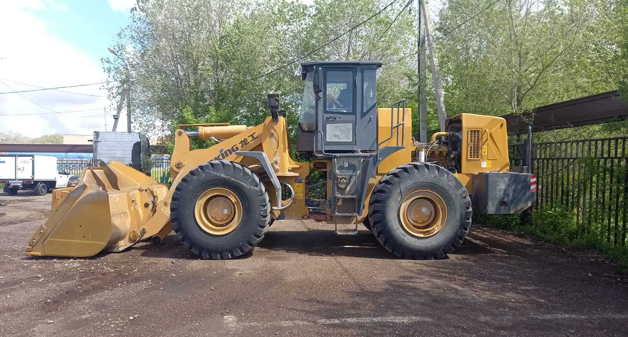 Фронтальный погрузчик Lonking LG863N - Колёсный погрузчик: фото 1 Фронтальный погрузчик Lonking LG863N - Колёсный погрузчик: фото 1