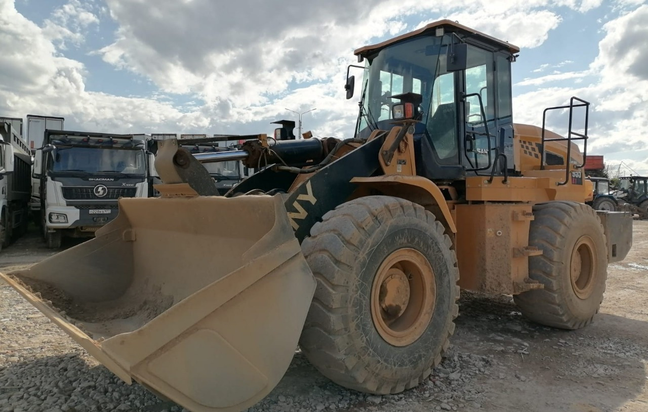 Фронтальный погрузчик SANY SW955K1 - Колёсный погрузчик: фото 3 Фронтальный погрузчик SANY SW955K1 - Колёсный погрузчик: фото 3