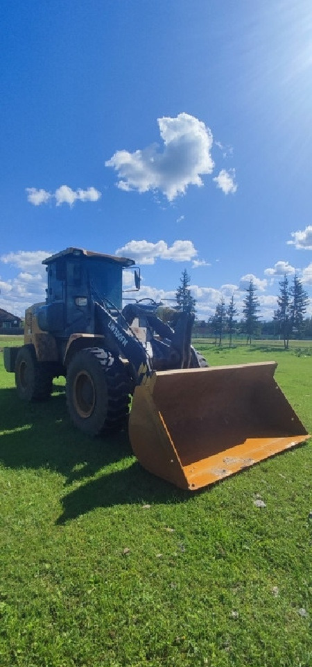Фронтальный погрузчик XCMG LW300FN - Колёсный погрузчик: фото 3 Фронтальный погрузчик XCMG LW300FN - Колёсный погрузчик: фото 3