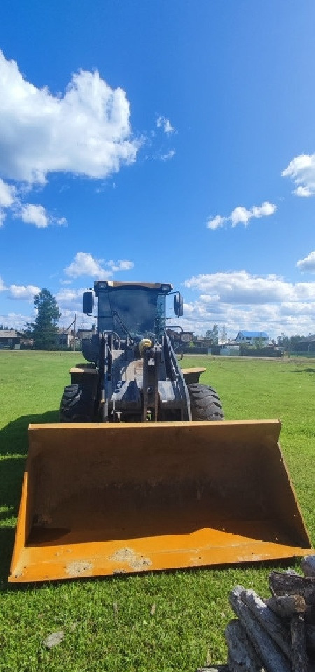 Фронтальный погрузчик XCMG LW300FN - Колёсный погрузчик: фото 2 Фронтальный погрузчик XCMG LW300FN - Колёсный погрузчик: фото 2