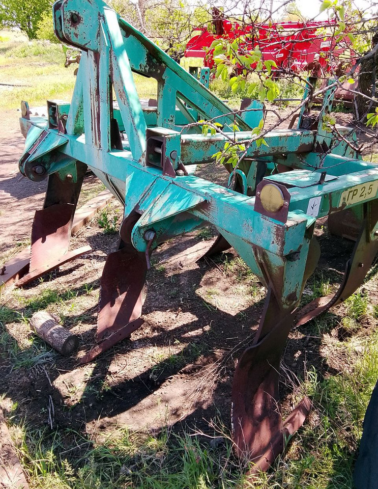 Глубокорыхлитель ГР-2.5 - Глубокорыхлитель: фото 3 Глубокорыхлитель ГР-2.5 - Глубокорыхлитель: фото 3