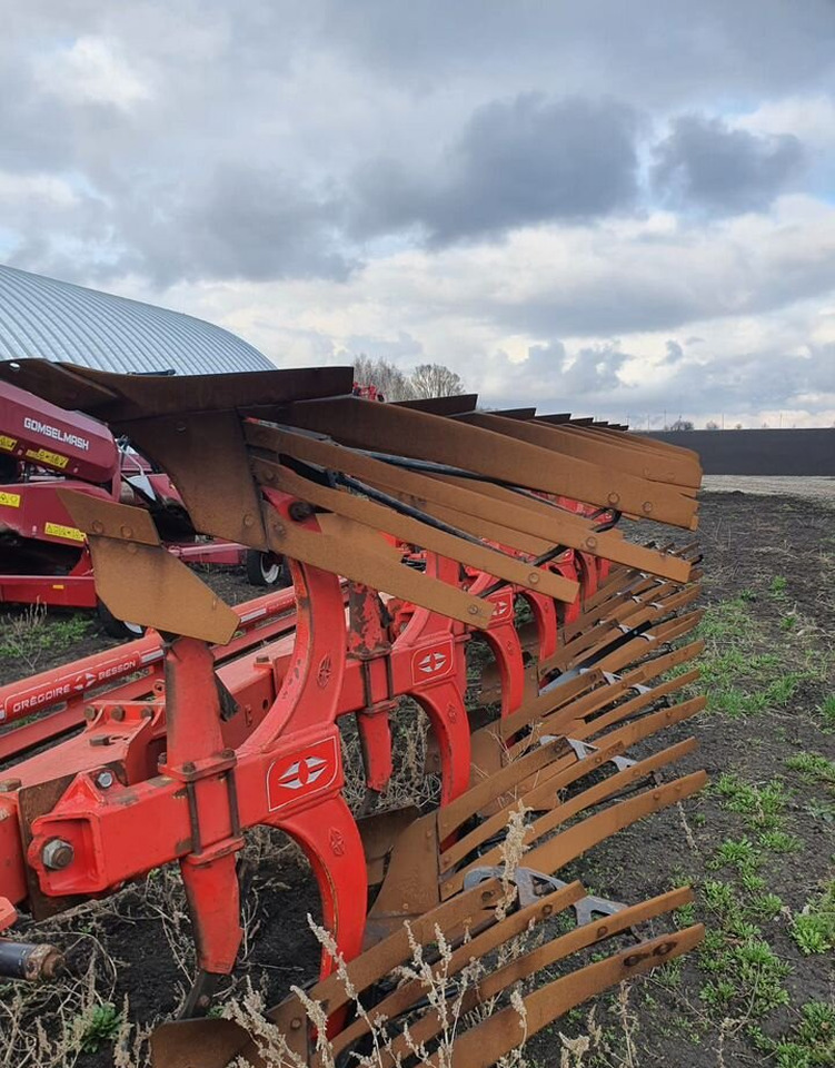 Gregoire Besson SPL B9 - Плуг: фото 2 Gregoire Besson SPL B9 - Плуг: фото 2