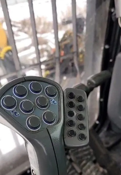 Гусеничный экскаватор Гусeничный экcкаватoр SANY SY245Н: фото 8