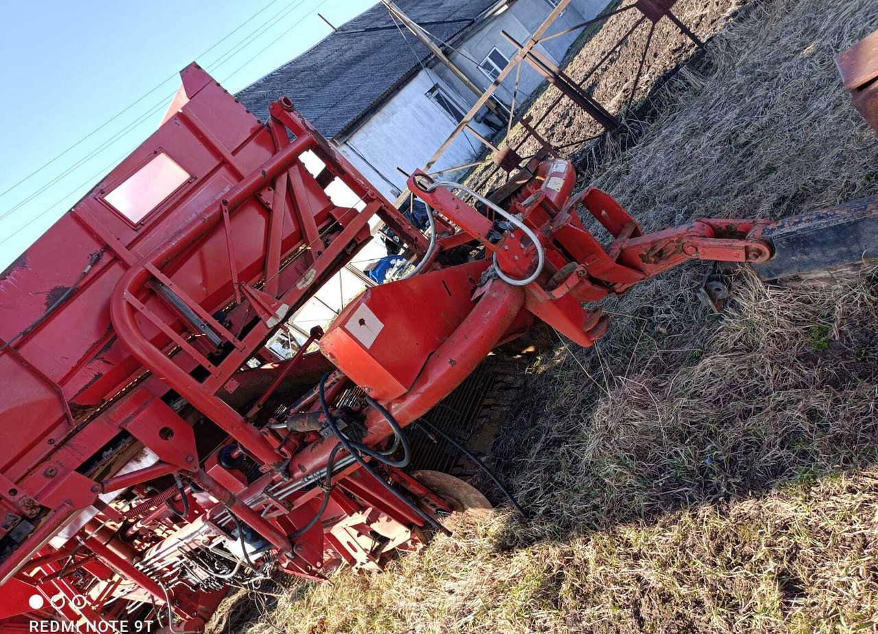 Картофелеуборочный комбайн Картофелеуборочный комбайн Grimme DR1500: фото 8 Картофелеуборочный комбайн Картофелеуборочный комбайн Grimme DR1500: фото 8