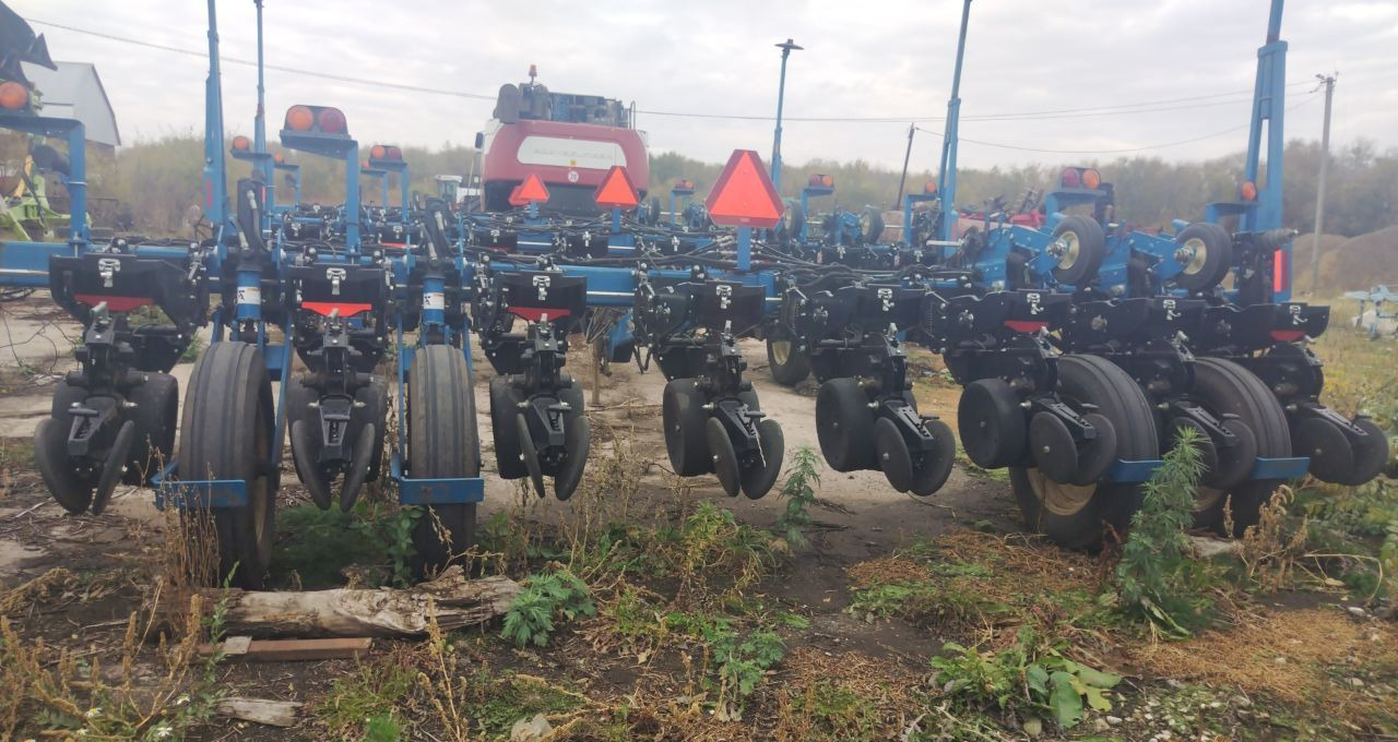 Kinze 3000 - Сеялка: фото 2 Kinze 3000 - Сеялка: фото 2