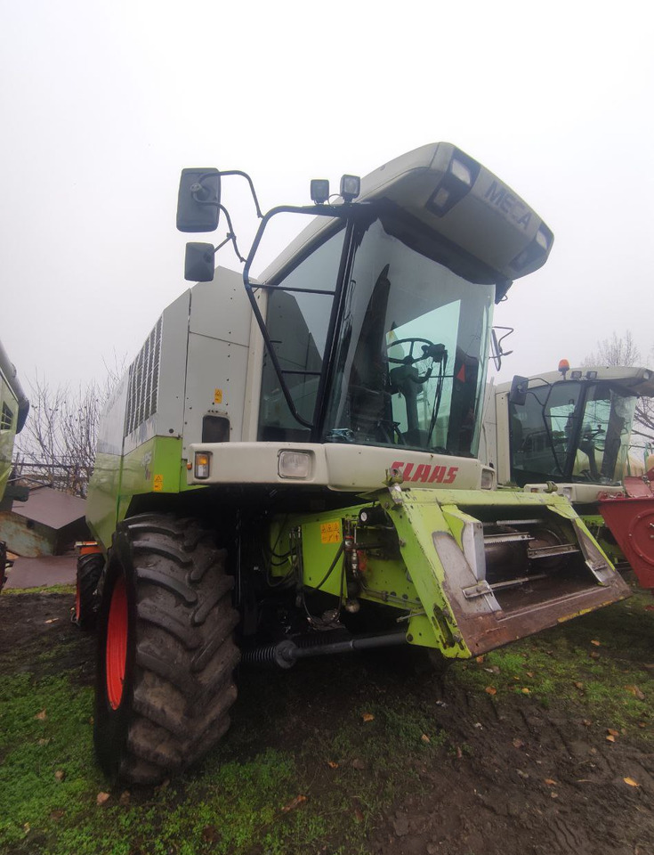 Комбайн Claas Mega 350 - Зерноуборочный комбайн: фото 3 Комбайн Claas Mega 350 - Зерноуборочный комбайн: фото 3