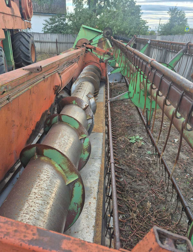 Зерноуборочный комбайн Комбайн Дон-1500 А: фото 8 Зерноуборочный комбайн Комбайн Дон-1500 А: фото 8