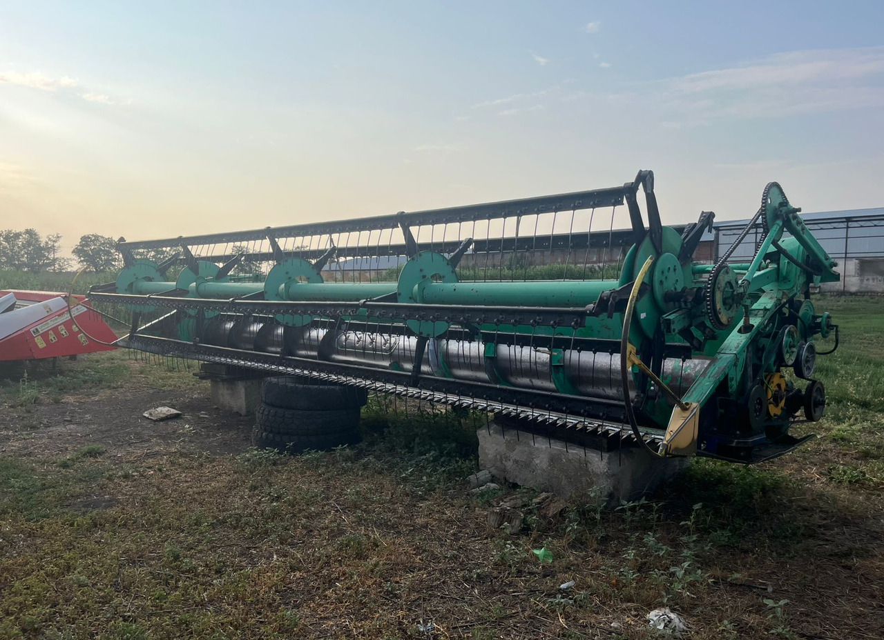 Зерноуборочный комбайн Комбайн Дон 1500 Б: фото 6 Зерноуборочный комбайн Комбайн Дон 1500 Б: фото 6