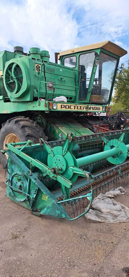 Зерноуборочный комбайн Комбайн Дон-1500 Б: фото 8