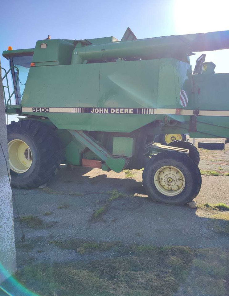 Комбайн John Deere 9500 - Кормоуборочный комбайн: фото 4 Комбайн John Deere 9500 - Кормоуборочный комбайн: фото 4