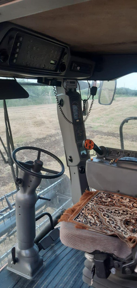 Зерноуборочный комбайн Комбайн Massey Ferguson MF 9690: фото 9