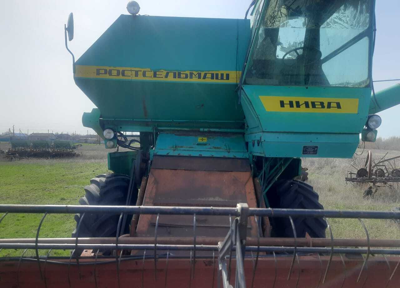 Комбайн Нива эффект - Зерноуборочный комбайн: фото 2 Комбайн Нива эффект - Зерноуборочный комбайн: фото 2