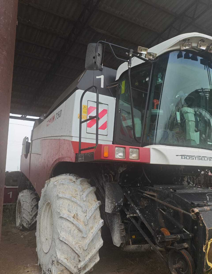 Комбайн Ростсельмаш Торум 750 - Зерноуборочный комбайн: фото 5 Комбайн Ростсельмаш Торум 750 - Зерноуборочный комбайн: фото 5