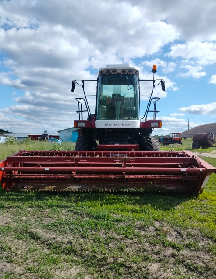 Кормоуборочный комбайн DON 680M Grass Header 500D - Кормоуборочный комбайн: фото 4 Кормоуборочный комбайн DON 680M Grass Header 500D - Кормоуборочный комбайн: фото 4