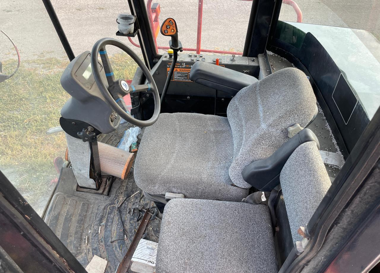 Косилка New Holland HW305 - Косилка: фото 4 Косилка New Holland HW305 - Косилка: фото 4