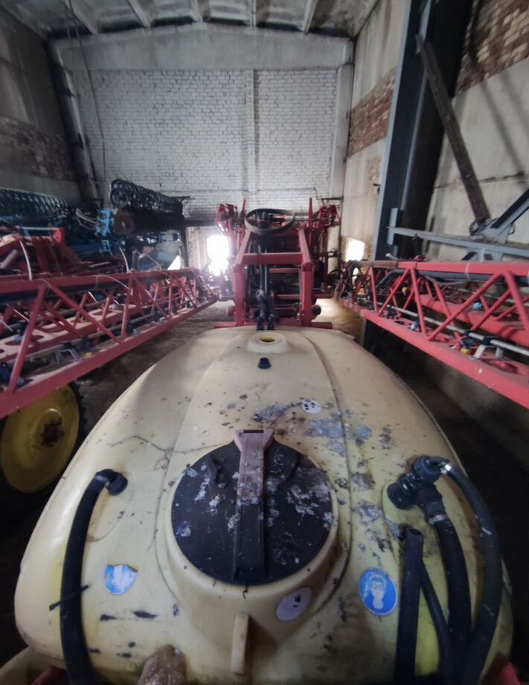 Прицепной опрыскиватель Kverneland Explorer A-28: фото 17 Прицепной опрыскиватель Kverneland Explorer A-28: фото 17