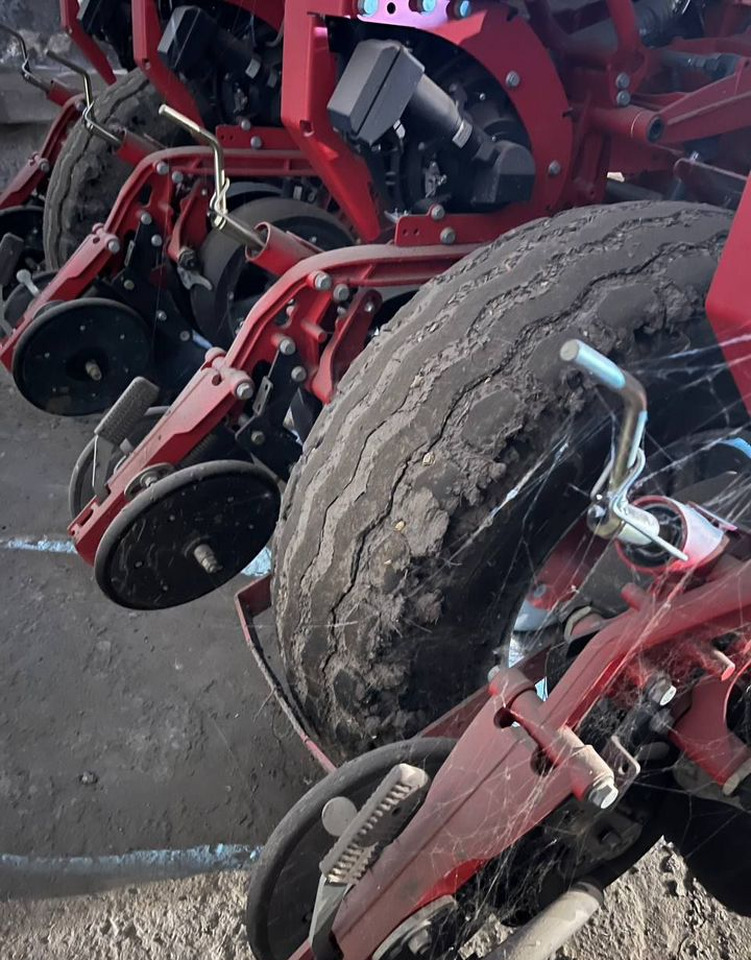 Сеялка точного высева Kverneland TF Profi: фото 9