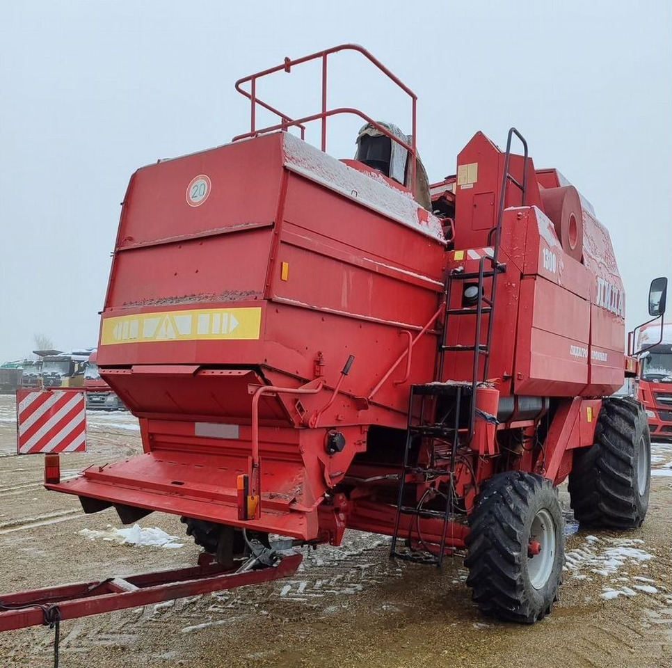 Лида 1300 - Зерноуборочный комбайн: фото 3 Лида 1300 - Зерноуборочный комбайн: фото 3