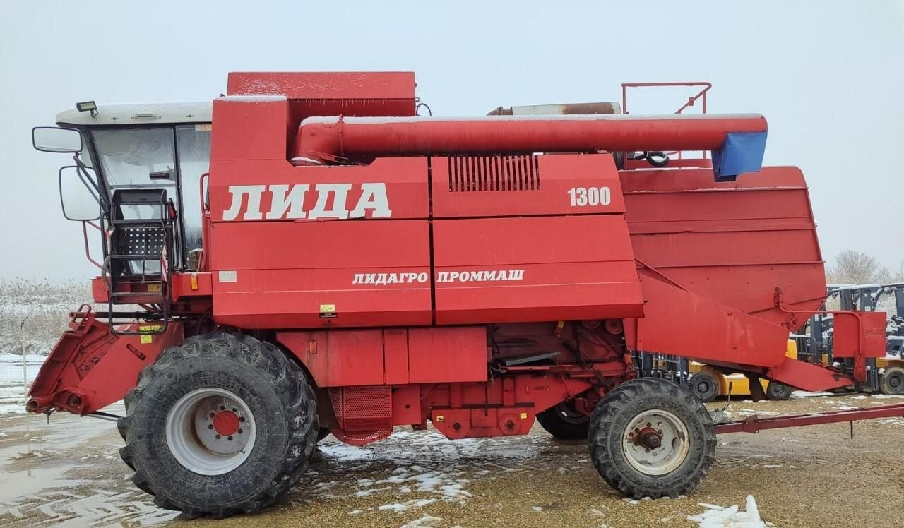 Лида 1300 - Зерноуборочный комбайн: фото 4 Лида 1300 - Зерноуборочный комбайн: фото 4