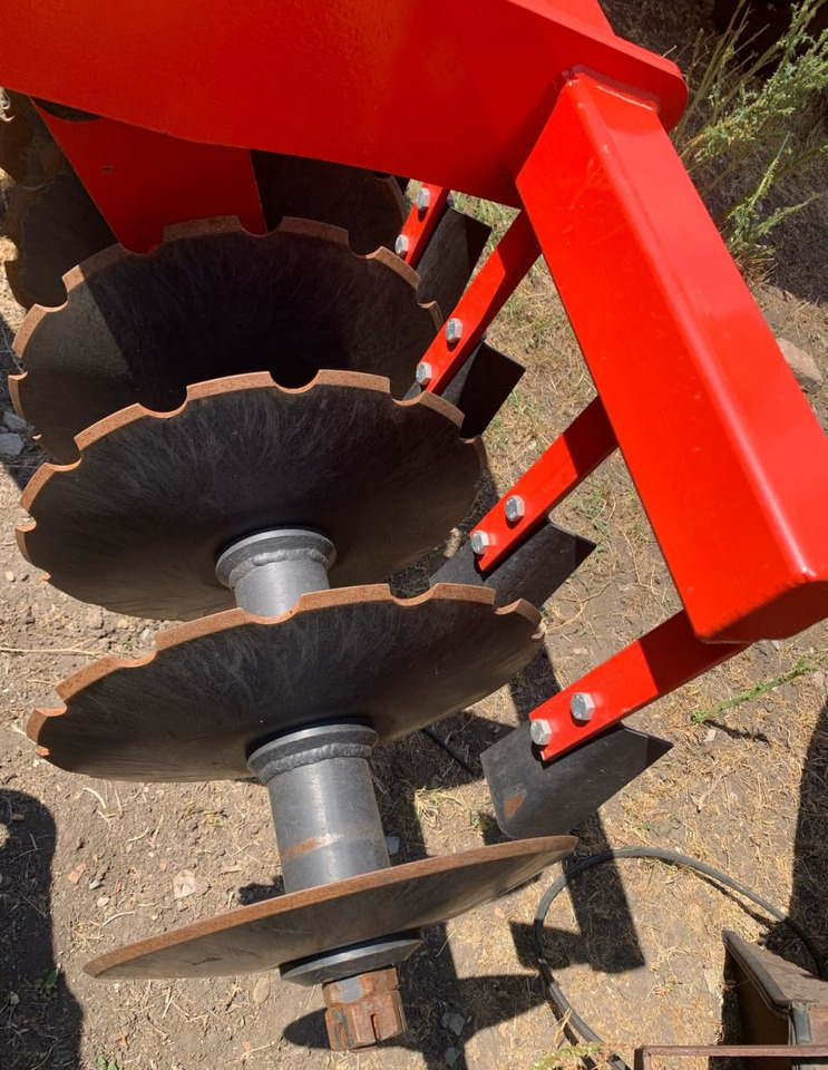 Лущильник БДТ-Агро ЛД-11 - Дисковая борона: фото 3 Лущильник БДТ-Агро ЛД-11 - Дисковая борона: фото 3