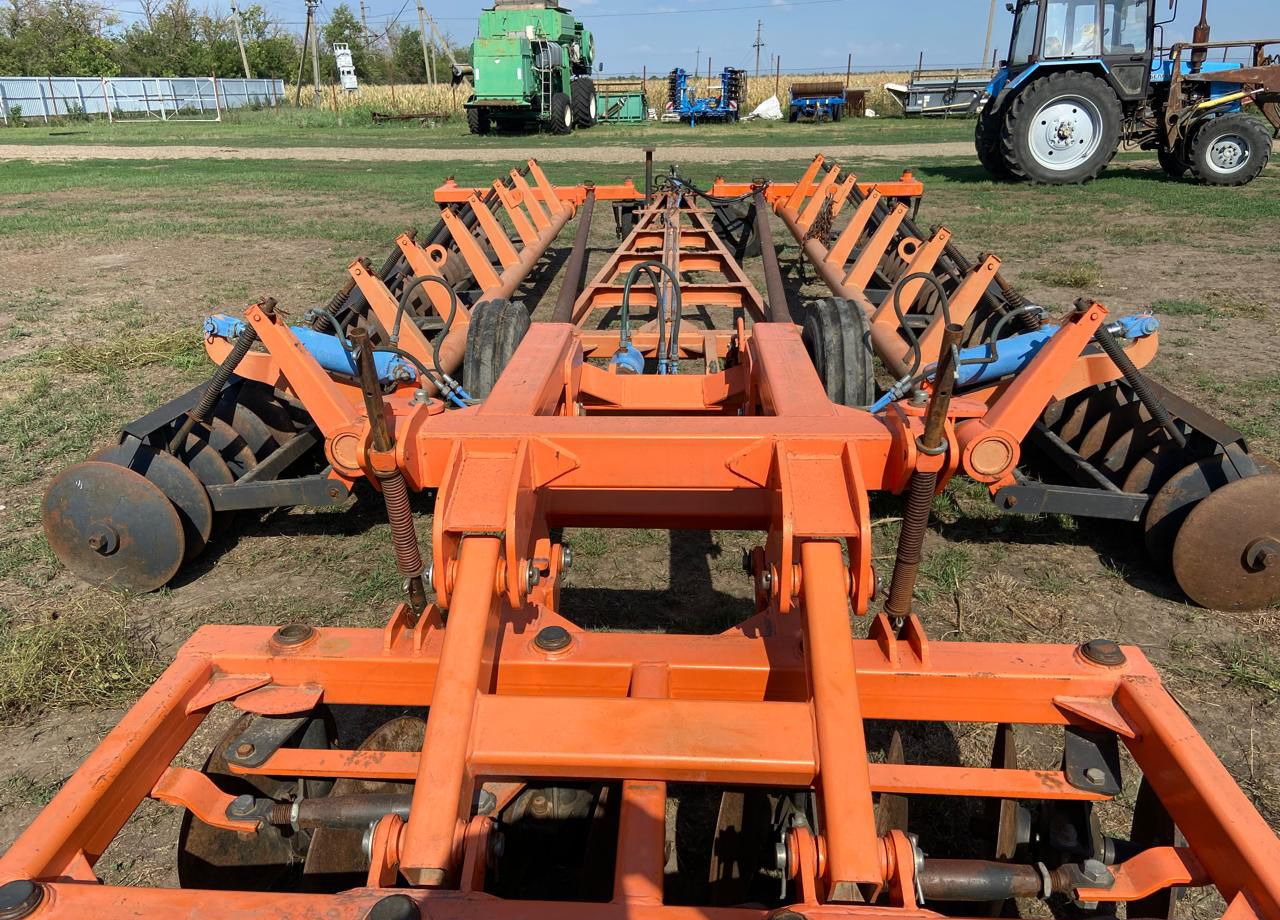 Лущильник ЛДГ-12 - Дисковая борона: фото 2 Лущильник ЛДГ-12 - Дисковая борона: фото 2