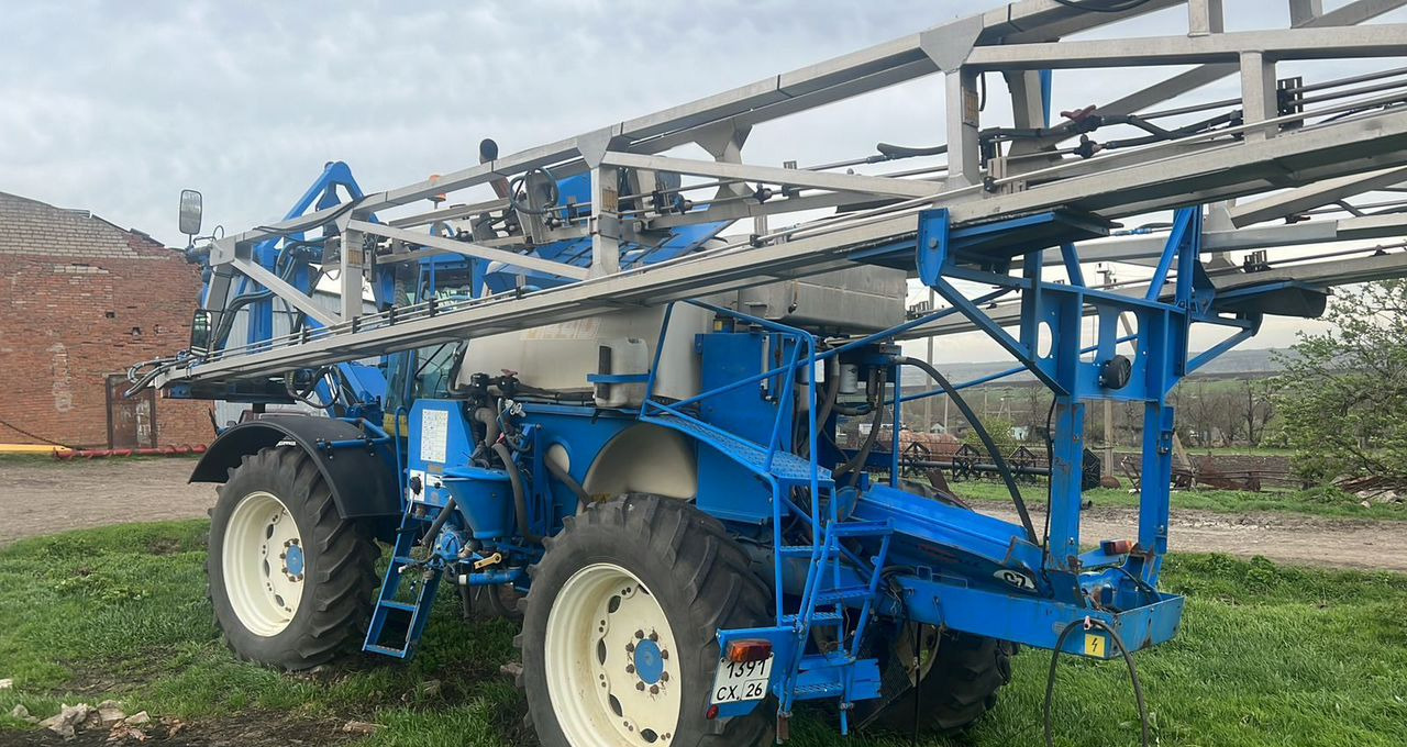 Самоходный опрыскиватель MATROT M44D140: фото 12