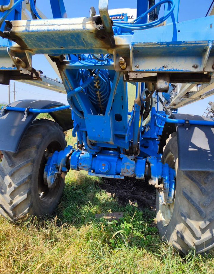 MATROT M44D140 - Самоходный опрыскиватель: фото 3 MATROT M44D140 - Самоходный опрыскиватель: фото 3