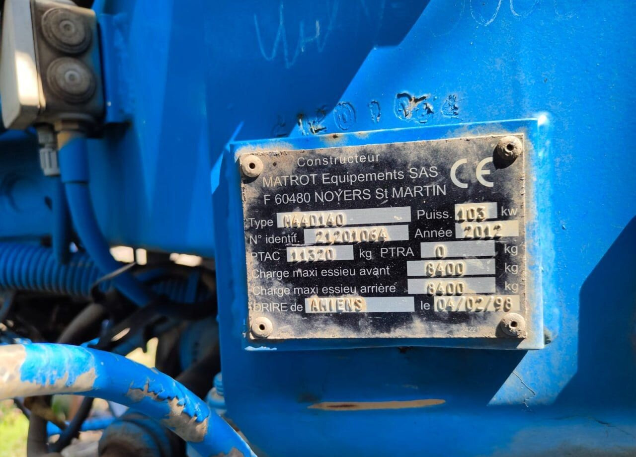 MATROT M44D140 - Самоходный опрыскиватель: фото 4 MATROT M44D140 - Самоходный опрыскиватель: фото 4