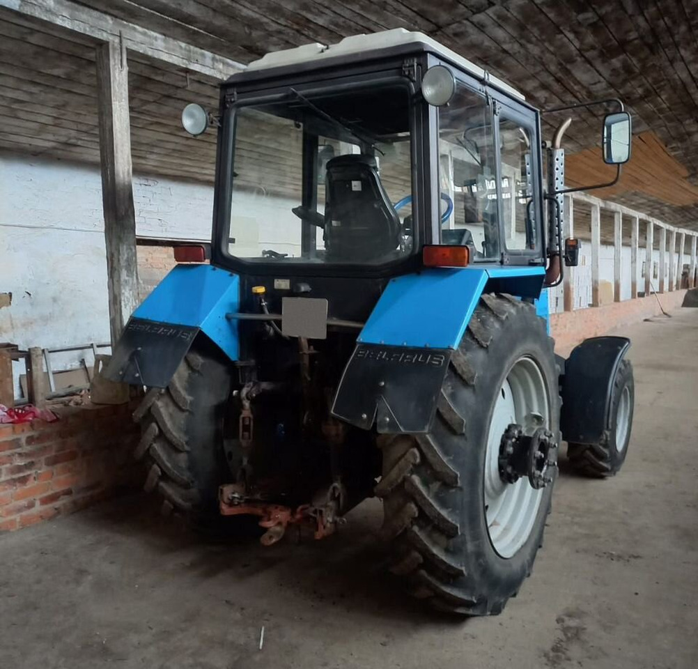 МТЗ (Беларус) BELARUS-1025.2 - Трактор: фото 3 МТЗ (Беларус) BELARUS-1025.2 - Трактор: фото 3