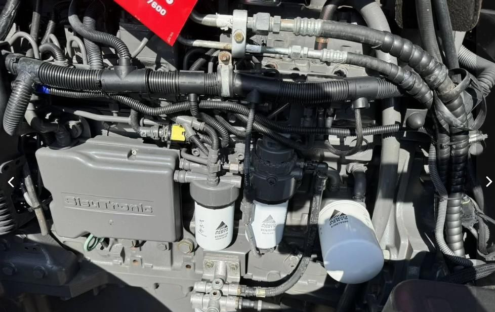 Трактор Massey Ferguson MF 7624: фото 7