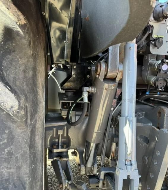 Трактор Massey Ferguson MF 7624: фото 18