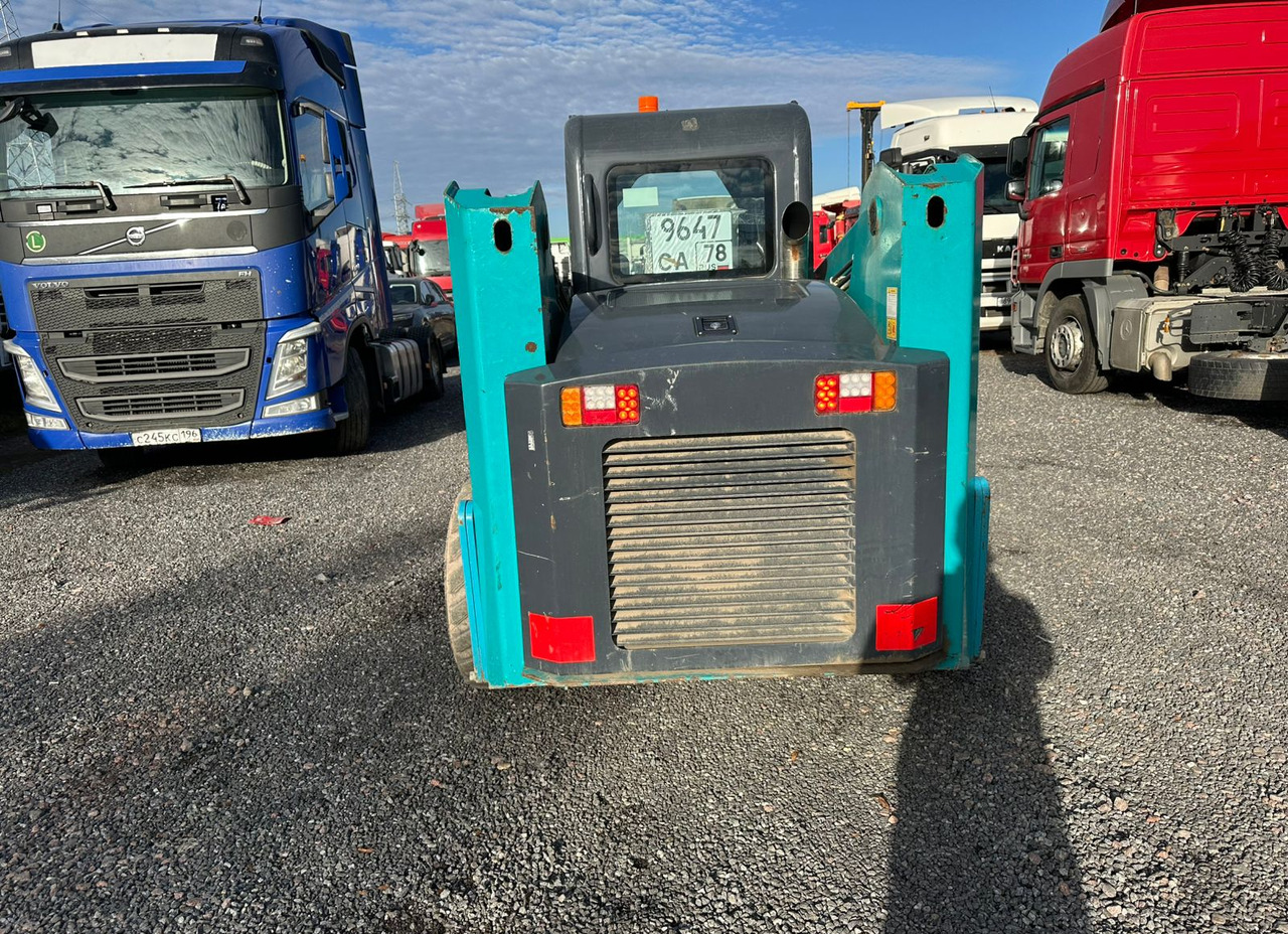 Мини погрузчик SUNWARD SWL3220 - Гусеничный погрузчик: фото 4 Мини погрузчик SUNWARD SWL3220 - Гусеничный погрузчик: фото 4