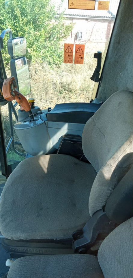 Зерноуборочный комбайн New Holland CS660: фото 7