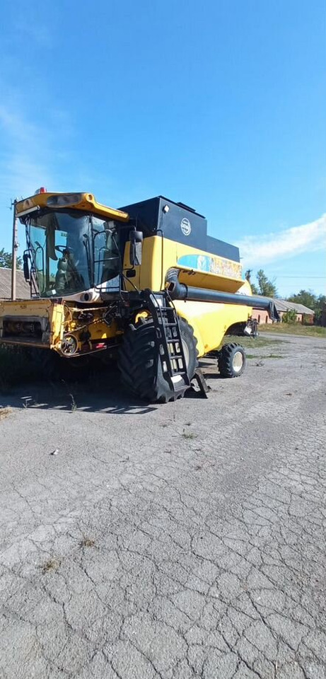 Зерноуборочный комбайн New Holland CS660: фото 14
