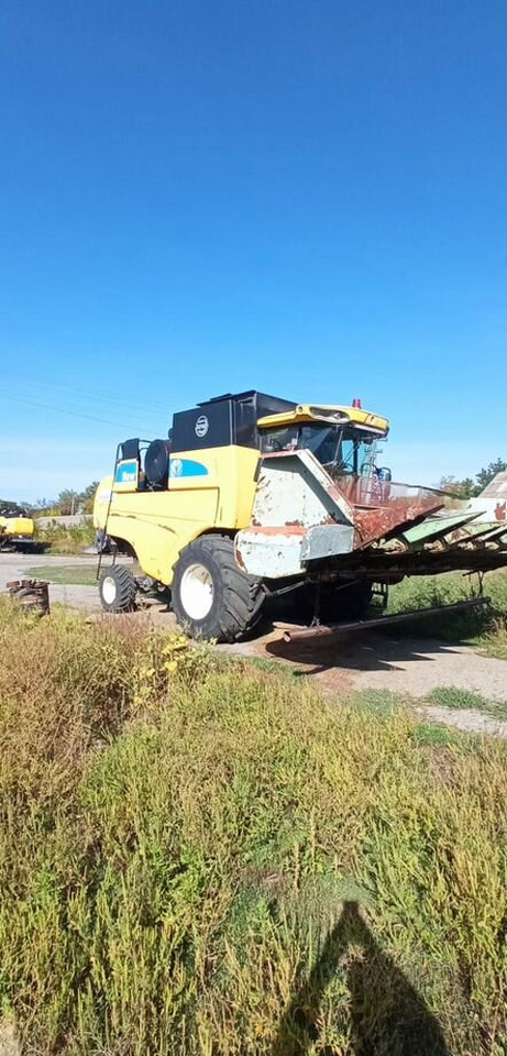 Зерноуборочный комбайн New Holland CS660: фото 31