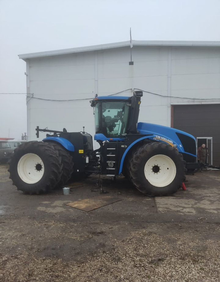 New Holland T9.615 - Трактор: фото 1 New Holland T9.615 - Трактор: фото 1