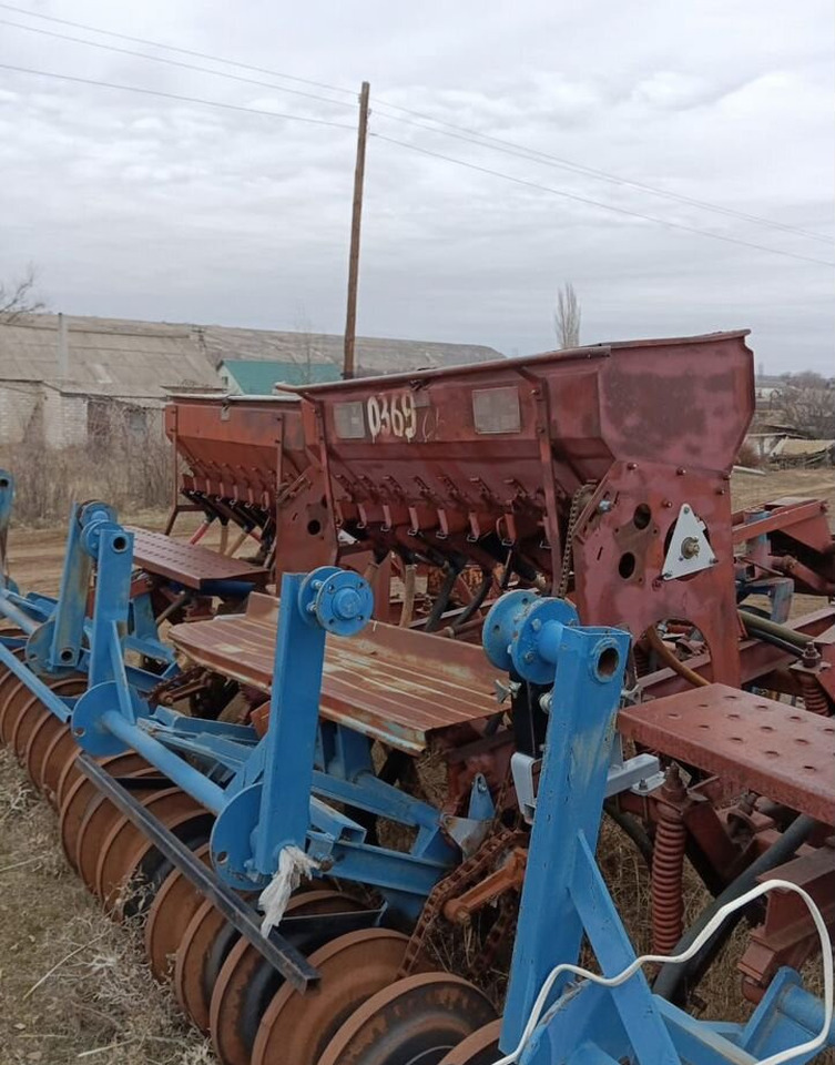 Омсельмаш КСКП-2,1х5 - Посевной комплекс: фото 3 Омсельмаш КСКП-2,1х5 - Посевной комплекс: фото 3