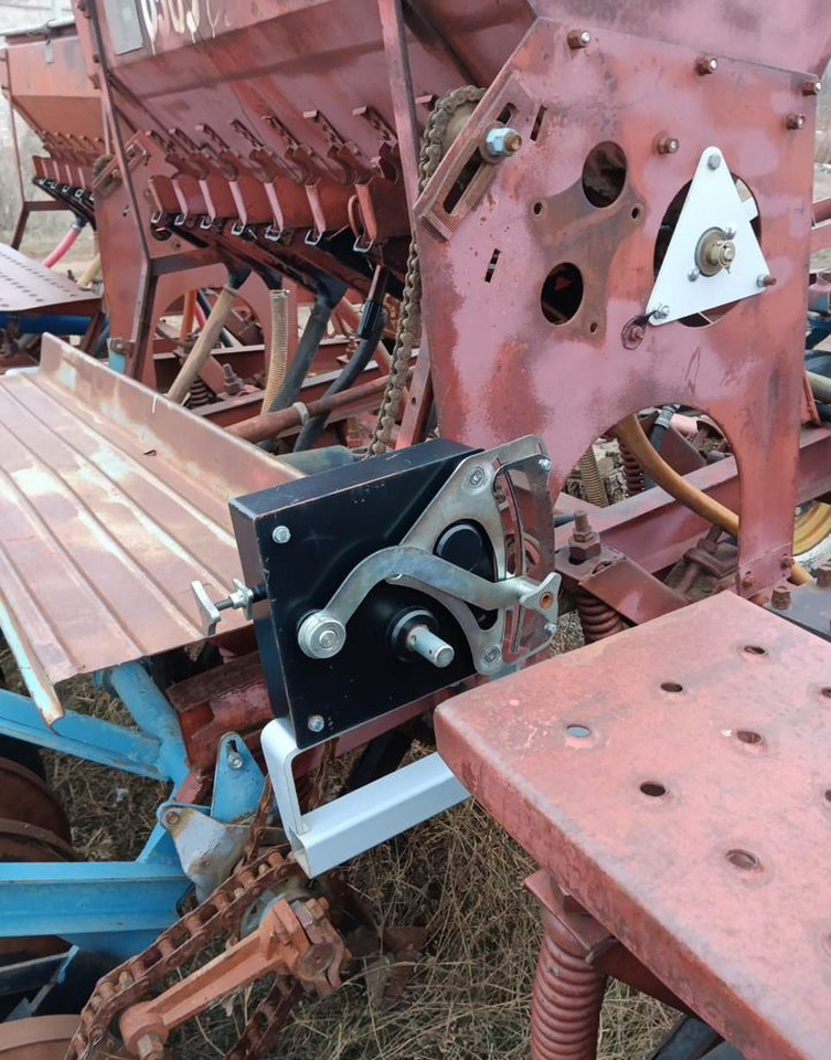 Омсельмаш КСКП-2,1х5 - Посевной комплекс: фото 5 Омсельмаш КСКП-2,1х5 - Посевной комплекс: фото 5