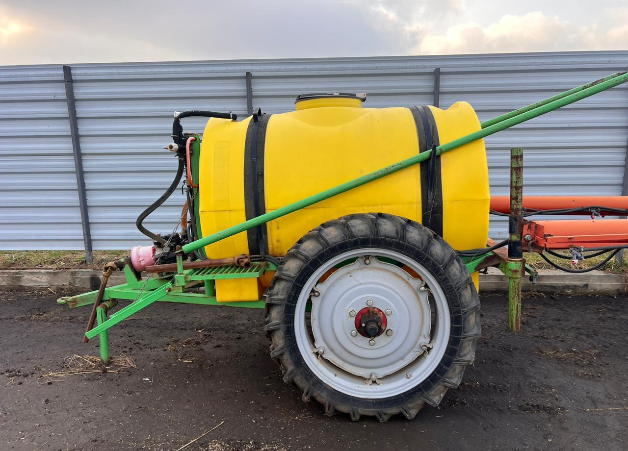 Опрыскиватель АгроТех ОП-22 - Прицепной опрыскиватель: фото 1 Опрыскиватель АгроТех ОП-22 - Прицепной опрыскиватель: фото 1