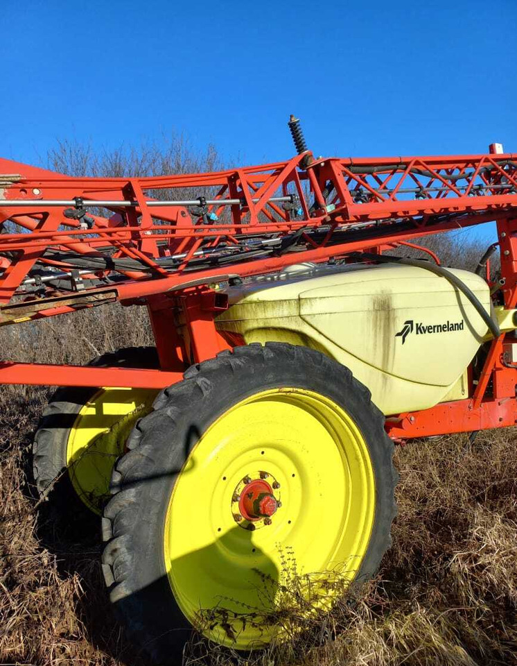 Опрыскиватель Kvernrland Explorer A28 - Прицепной опрыскиватель: фото 3 Опрыскиватель Kvernrland Explorer A28 - Прицепной опрыскиватель: фото 3