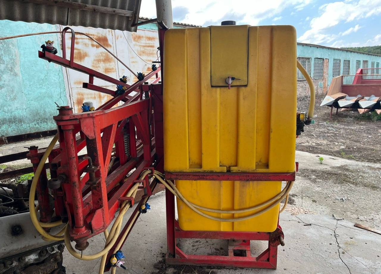 Опрыскиватель навесной ОП-1000 - Навесной опрыскиватель: фото 2 Опрыскиватель навесной ОП-1000 - Навесной опрыскиватель: фото 2