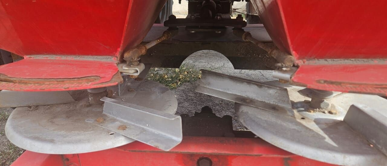 Разбрасыватель удобрений Оптсельмаш Фермер 900: фото 10