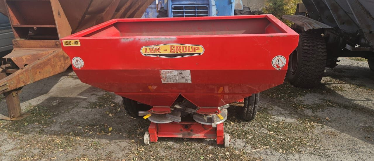 Разбрасыватель удобрений Оптсельмаш Фермер 900: фото 15