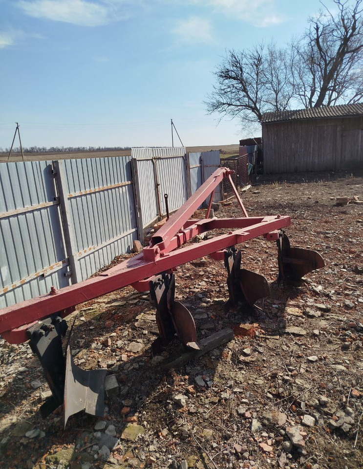 Плуг ПЛН-4-35 - Плуг: фото 4 Плуг ПЛН-4-35 - Плуг: фото 4